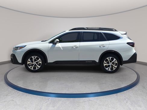Used 2022 Subaru Outback Limited AWD/4WD image 8