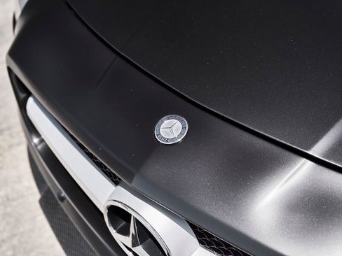 Used 2012 Mercedes-Benz SLS AMG Coupe image 8