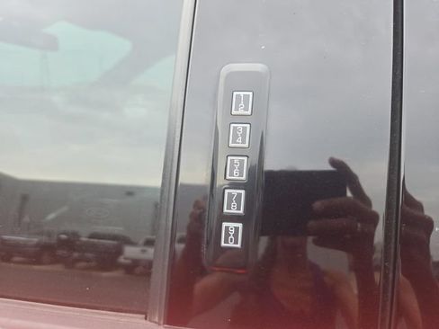 Used 2022 Ford F150 Raptor w/ Equipment Group 801A High AWD/4WD image 50