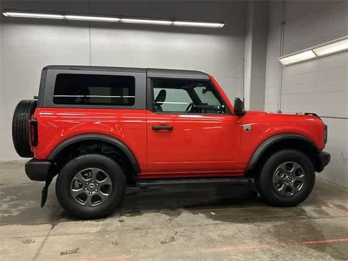 Used 2024 Ford Bronco Big Bend image 3