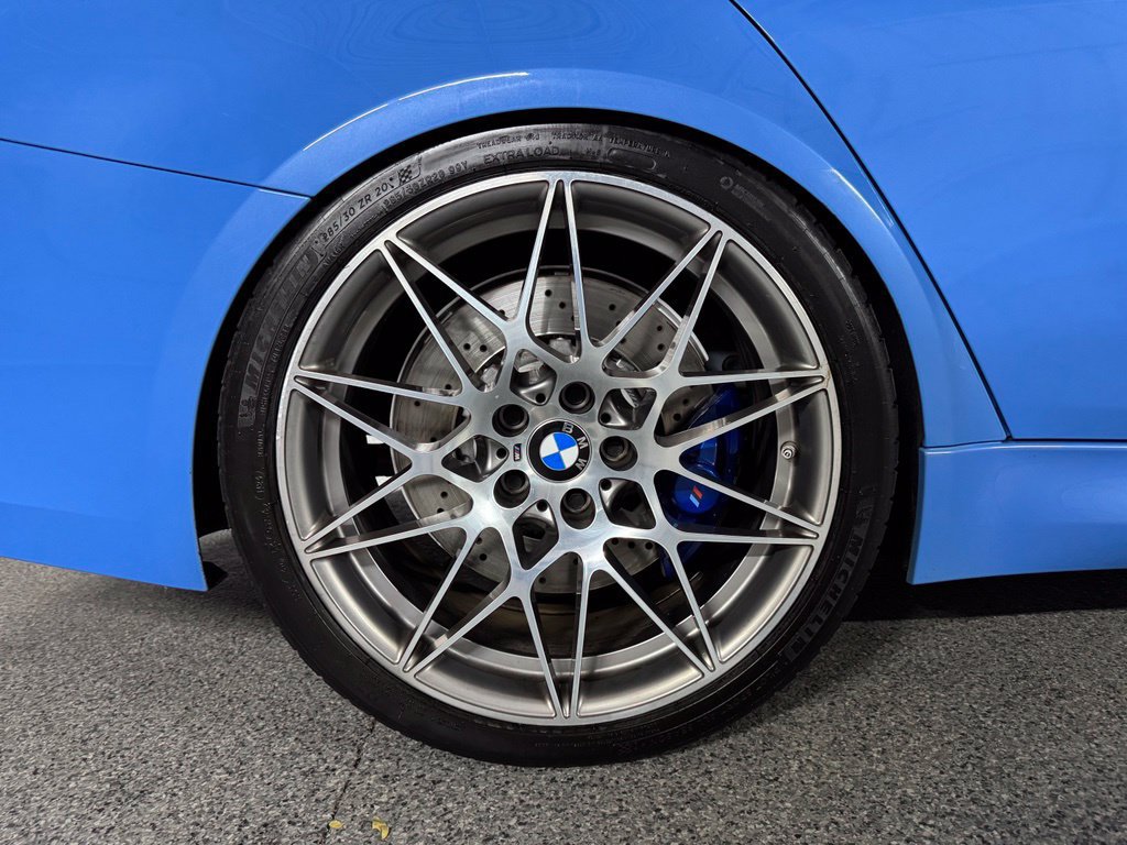 Used 2017 BMW M3 RWD image 12