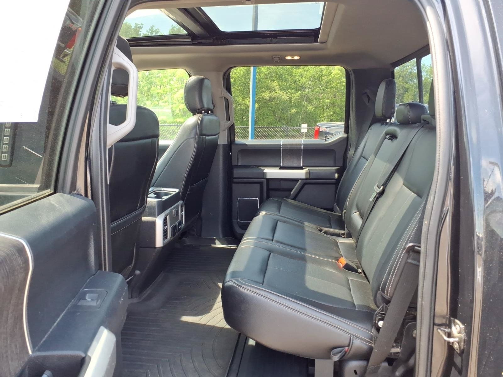 Used 2021 Ford F350 Lariat AWD/4WD image 11