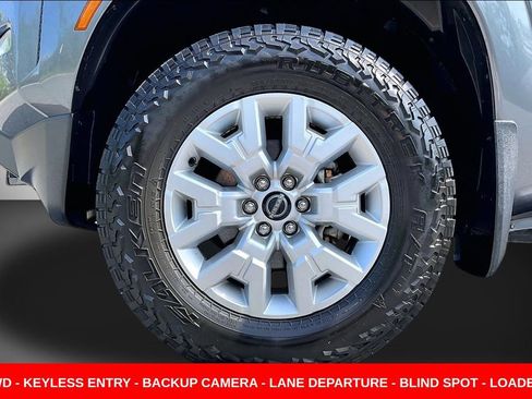 Used 2023 Nissan Frontier SV w/ SV Convenience Package AWD/4WD image 33