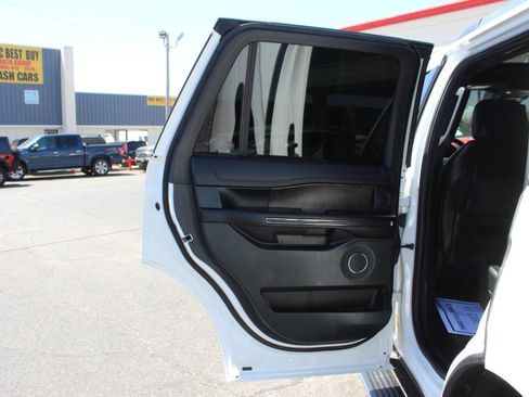 Used 2021 Ford Expedition Limited RWD image 20