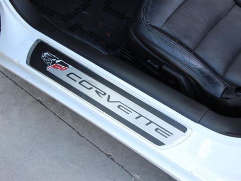 Used 2013 Chevrolet Corvette 427 w/ 1SC Preferred Equipment Group RWD image 31