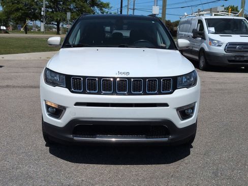 Used 2019 Jeep Compass Limited AWD/4WD image 3