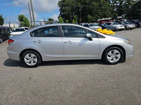 Used 2014 Honda Civic LX image 4