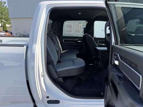 Used 2024 RAM 2500 Big Horn AWD/4WD image 12