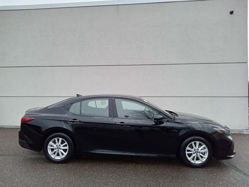 Certified 2025 Toyota Camry LE image 2