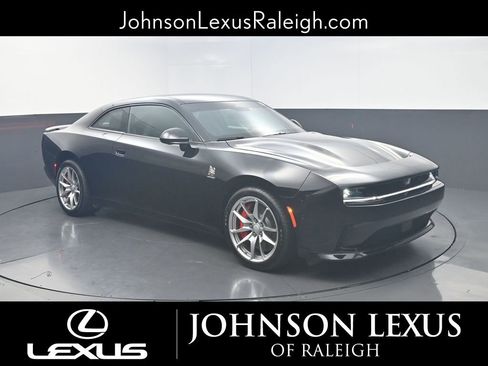 Used 2024 Dodge Charger R/T Scat Pack w/ Plus Group image 3