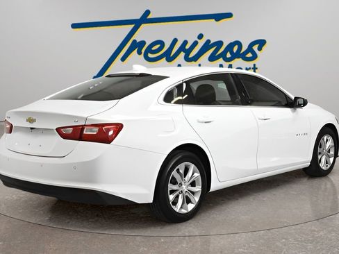 Used 2024 Chevrolet Malibu LT FWD image 2