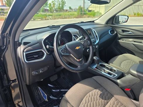 Used 2019 Chevrolet Equinox LT FWD image 11