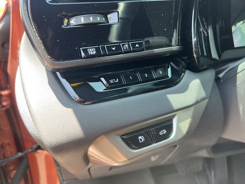 Used 2023 Lexus RX 350 w/ Cold Area Package AWD/4WD image 36