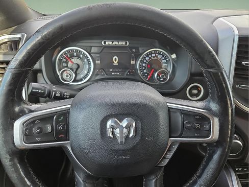 Used 2019 RAM 1500 Big Horn AWD/4WD image 24
