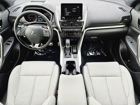 New 2025 Mitsubishi Eclipse Cross SEL image 10