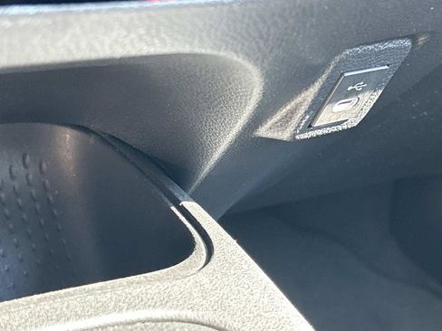 Used 2024 Toyota Corolla LE FWD image 38