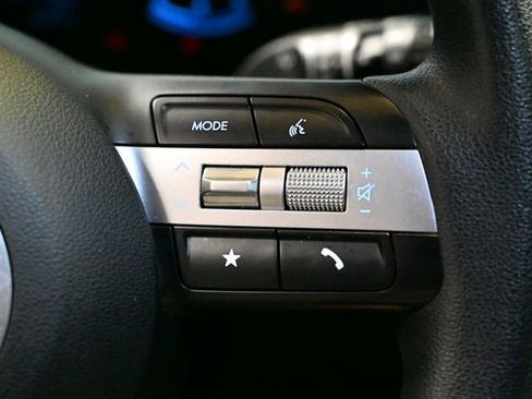 Used 2025 Hyundai Tucson SEL AWD/4WD image 39