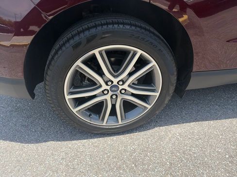 Used 2021 Ford Edge Titanium FWD image 9