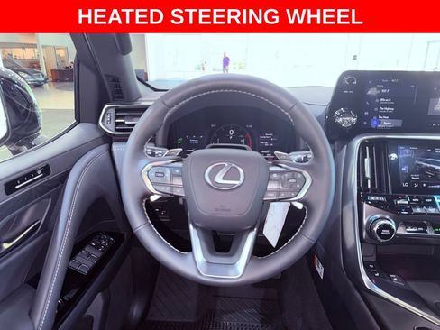 Used 2025 Lexus LX 700h Overtrail w/ Accessory Package (Z1) AWD/4WD image 17