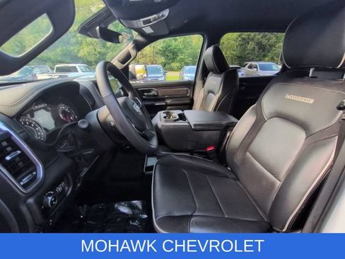 Used 2025 RAM 1500 Laramie AWD/4WD image 19