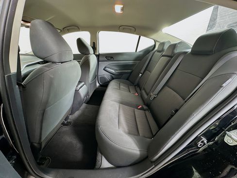 Used 2025 Nissan Altima 2.5 SV image 26