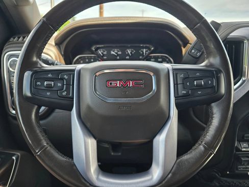 Used 2020 GMC Sierra 1500 SLT w/ Driver Alert Package II AWD/4WD image 25