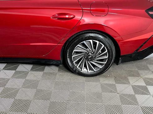 Certified 2025 Hyundai Sonata SEL FWD image 30