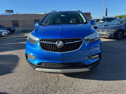 Used 2017 Buick Encore Essence image 2