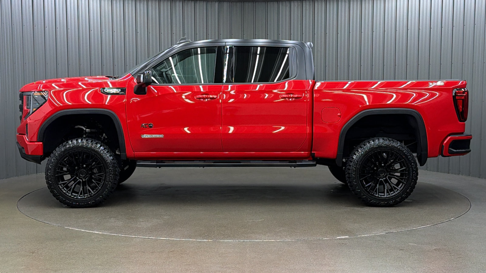 Used 2026 GMC Sierra 1500 Elevation w/ Elevation Premium Package AWD/4WD image 2