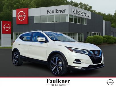 Certified 2022 Nissan Rogue Sport SL w/ Premium Package