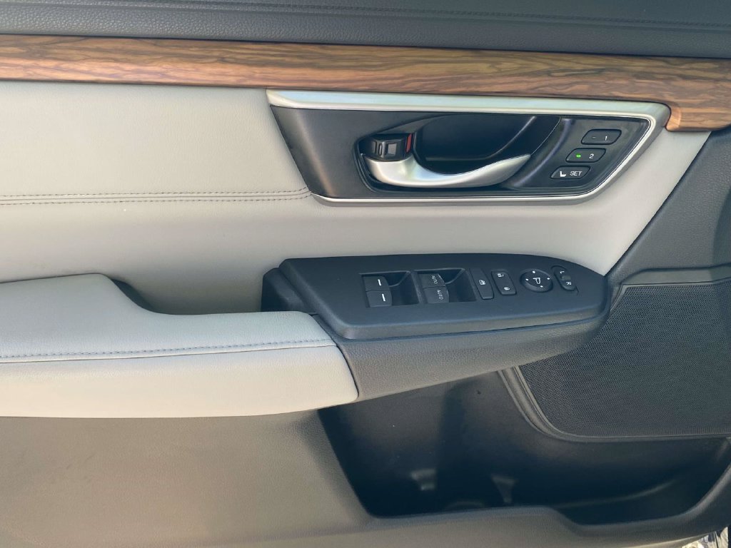 Used 2022 Honda CR-V Touring image 44