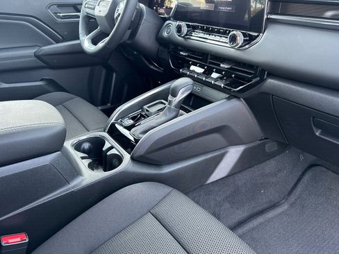 New 2025 GMC Canyon Elevation w/ Convenience Package image 13