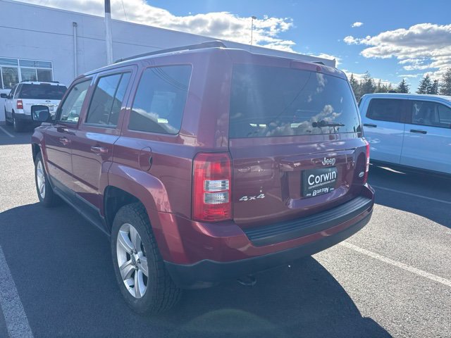 Used 2011 Jeep Patriot Latitude AWD/4WD image 9