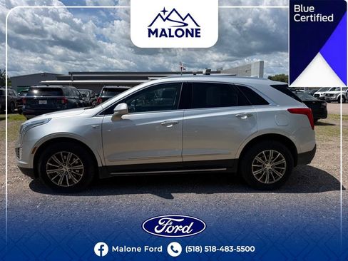 Used 2017 Cadillac XT5 Luxury w/ Driver Awareness Package AWD/4WD image 3