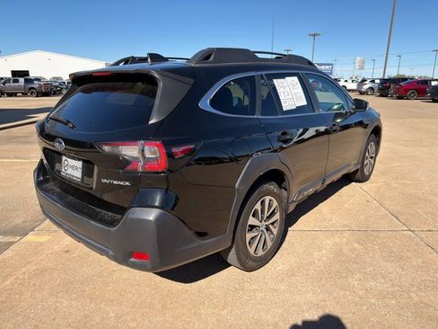 Used 2024 Subaru Outback Premium image 14