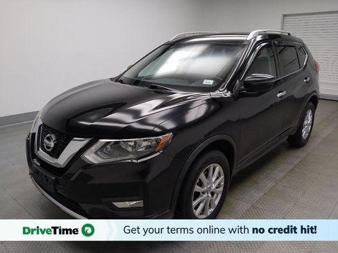 Used 2017 Nissan Rogue SV image 1