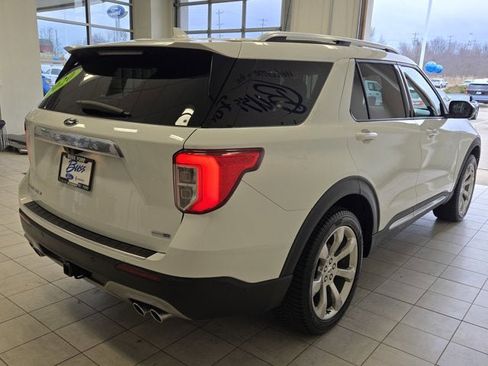 Used 2020 Ford Explorer Platinum w/ Premium Technology Package image 13