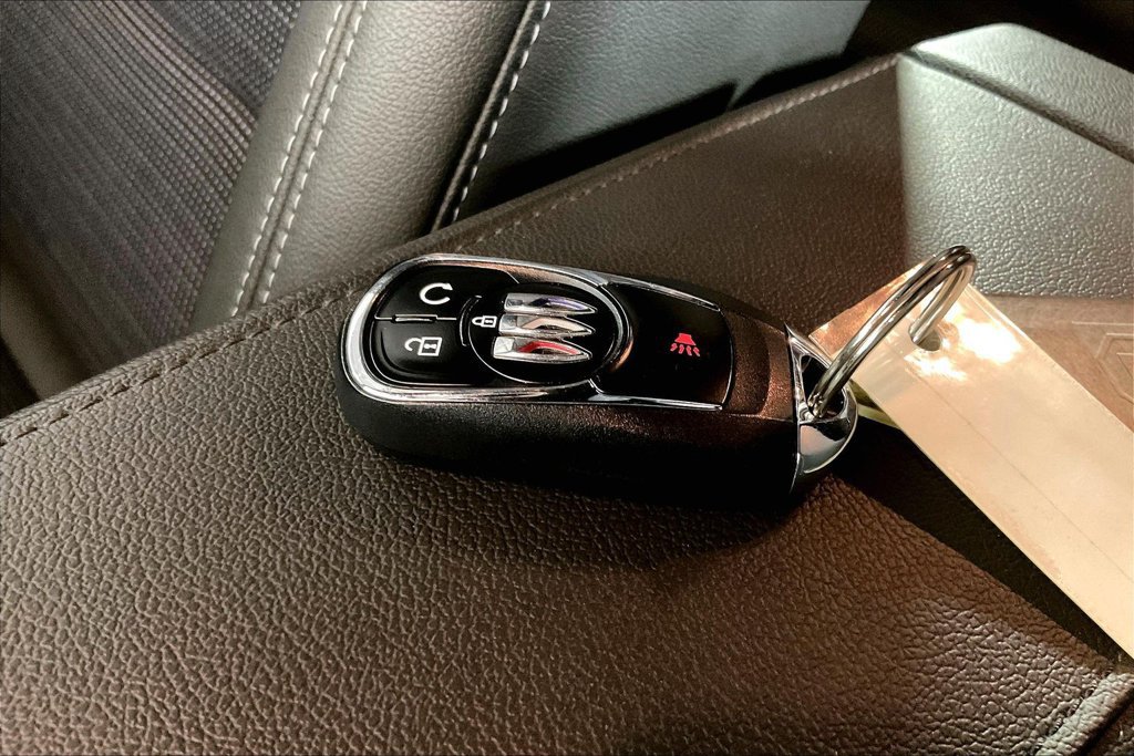 Used 2024 Buick Envista Preferred w/ Convenience I Package FWD image 12