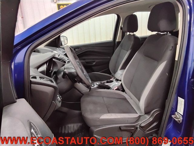 Used 2013 Ford Escape S FWD image 10