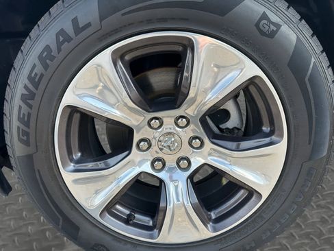 Used 2024 RAM 1500 Laramie RWD image 10