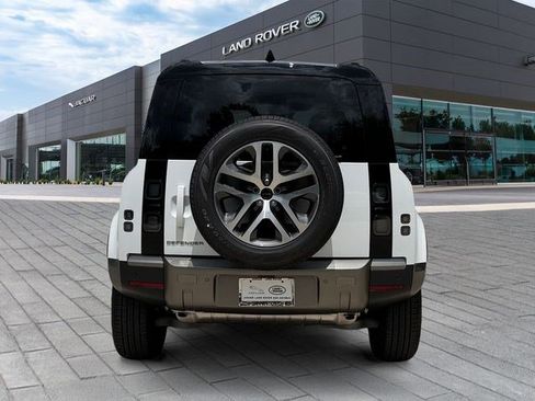 New 2026 Land Rover Defender 110 S AWD/4WD image 4