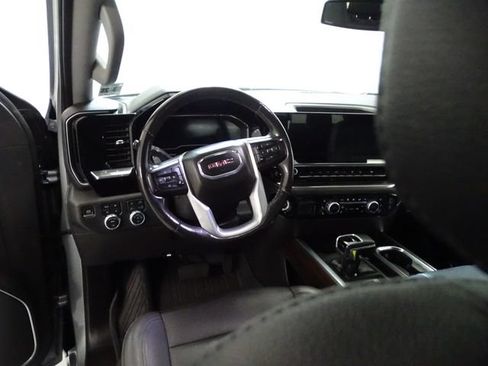 Used 2023 GMC Sierra 1500 SLT w/ SLT Premium Plus Package AWD/4WD image 5