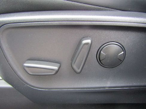 Used 2025 Ford Escape ST-Line Select w/ Tech Pack #1 AWD/4WD image 25