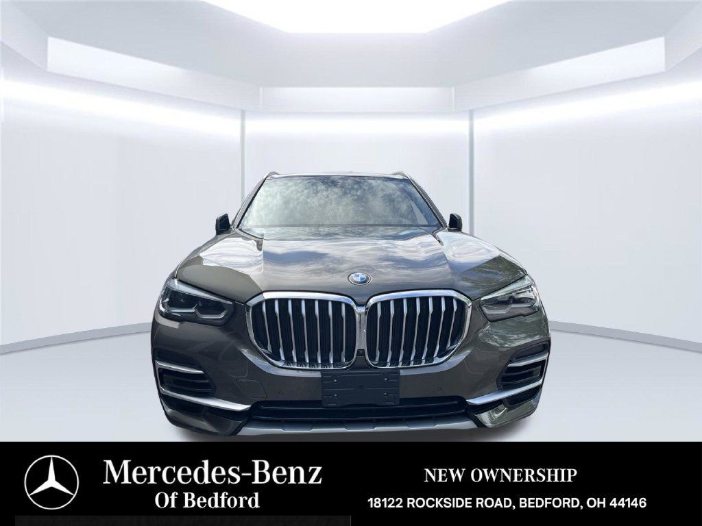 Used 2023 BMW X5 xDrive40i w/ Premium Package AWD/4WD image 10