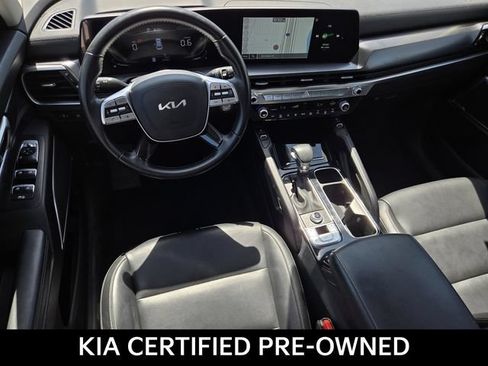 Certified 2024 Kia Telluride S w/ S Sunroof Package AWD/4WD image 17