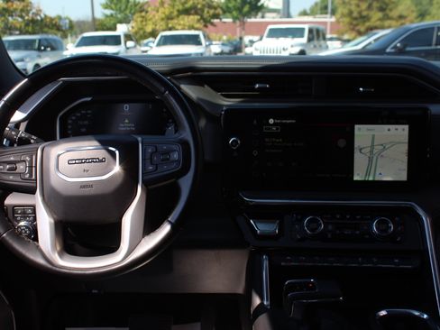 Used 2023 GMC Sierra 1500 Denali w/ Technology Package AWD/4WD image 28