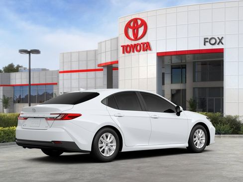 New 2026 Toyota Camry LE AWD/4WD image 33