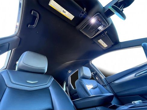 Used 2021 Cadillac XT5 Luxury image 17