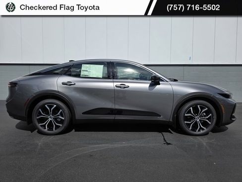 New 2026 Toyota Crown XLE image 2