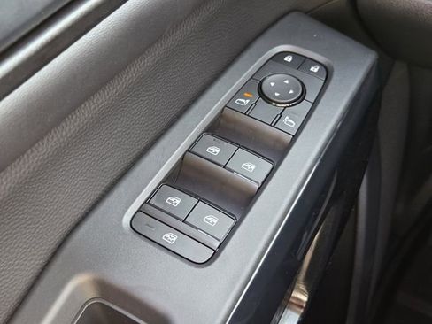 New 2026 Nissan Pathfinder SV AWD/4WD image 21